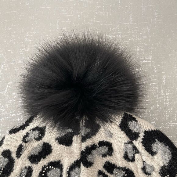 Mitchie's Animal Print Crystal 100% Wool Beanie Winter Hat Fox Fur Pom Pom OS - Picture 4 of 9